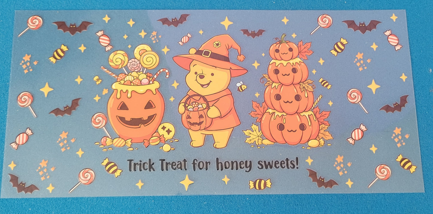 WINNIE THE POOH HALLOWEEN image 0
